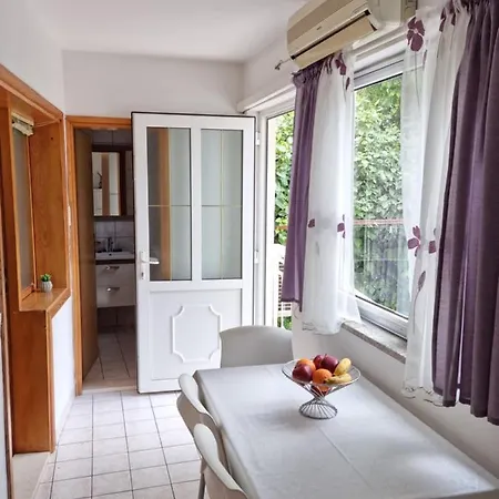 Radman Apartment *